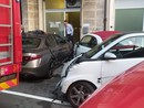 Carambola di auto in via Bologna, strada chiusa al traffico Carambola di auto in via Bologna, strada chiusa al traffico