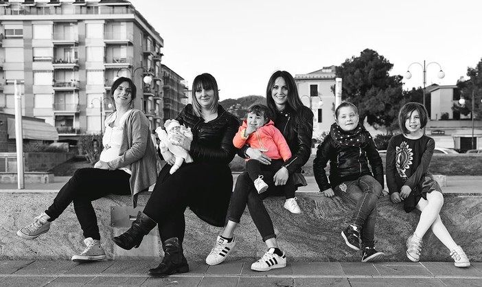 ‘We love moms’: la community utile per le neo mamme e per quelle future ‘We love moms’: la community utile per le neo mamme e per quelle future