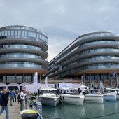 Waterfront di Levante, affitti brevi e canoni da capogiro: così la città viene rubata alla sua gente Waterfront di Levante, affitti brevi e canoni da capogiro: così la città viene rubata alla sua gente