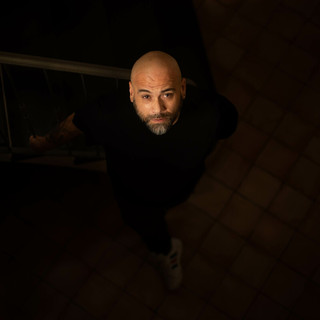 &quot;Alla fine avremo scritto una canzone” Zibba all’Akropolis con il concerto tra talk e scrittura collettiva