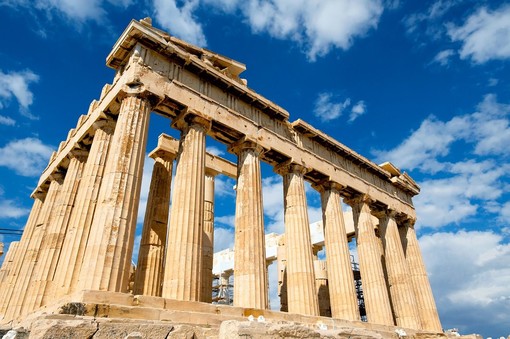 Riabbracciare lo studio del greco antico anche da adulti: la bella iniziativa di una docente