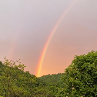 Colore nel cielo: è L'arcobaleno, che però non sempre è sinonimo del ritorno del bel tempo