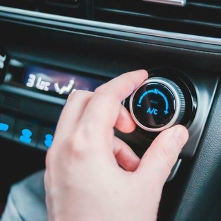 Ricarica aria condizionata auto fai da te o in officina? Cosa sapere prima di iniziare