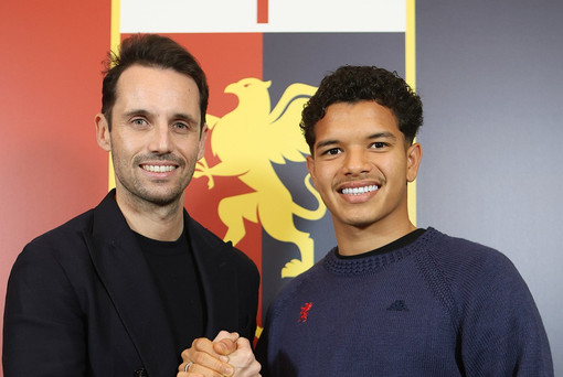 Il Genoa guarda al centrocampo del futuro. Dall'Alverca ecco il brasiliano classe 2005 Alex Amorim Il Genoa guarda al centrocampo del futuro. Dall'Alverca ecco il brasiliano classe 2005 Alex Amorim