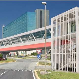 Salvini: "Il collegamento tra l'aeroporto di Genova e la nuova stazione di Sestri Ponente resta strategico"