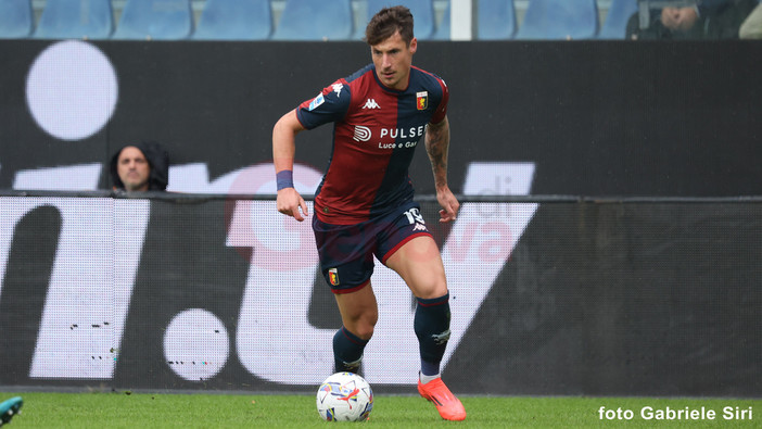 Andrea Pinamonti guiderà il giovane attacco rossoblù (foto Gabriele Siri)