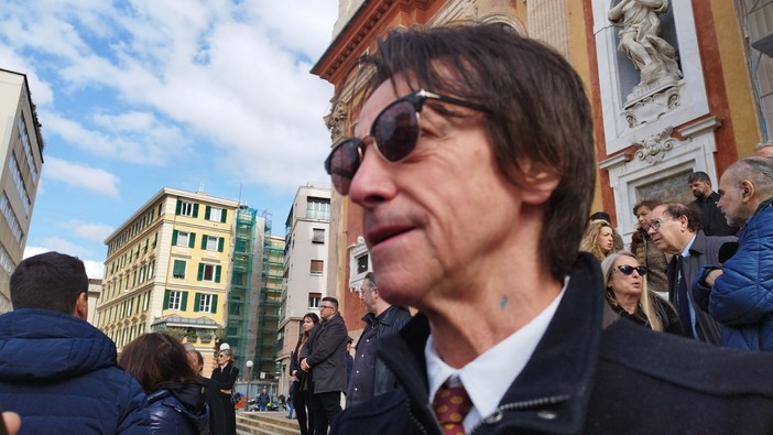 Addio a Vincenzo Spera, Alberto Fortis: "La prima battuta che mi fece 'Vincenzo io ti ammazzerò'" (Video)