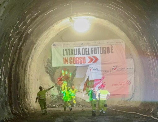 Terzo Valico: completata la galleria Polcevera, Rixi conferma il rispetto dei tempi Terzo Valico: completata la galleria Polcevera, Rixi conferma il rispetto dei tempi