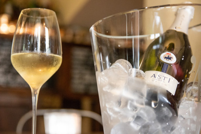 Asti Docg: continua la promozione dalla Sweety of Milano alla Milano Wine Week