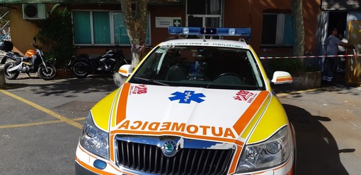 Sestri Levante, volontario ruba automedica e si schianta: attesi esami tossicologici Sestri Levante, volontario ruba automedica e si schianta: attesi esami tossicologici