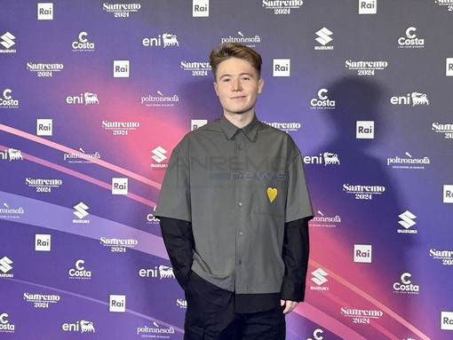 Il rapper genovese Alfa 'sfida' Sanremo: "Dal poster di Vecchioni in cameretta al Festival"