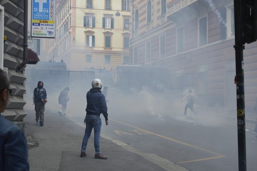 Scontri a Corvetto: Genova Antifascista risponde ai 50 indagati con una manifestazione indetta per sabato 21 marzo Scontri a Corvetto: Genova Antifascista risponde ai 50 indagati con una manifestazione indetta per sabato 21 marzo