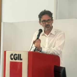 Andrea Gamba eletto nuovo segretario generale della Filt Cgil Liguria Andrea Gamba eletto nuovo segretario generale della Filt Cgil Liguria
