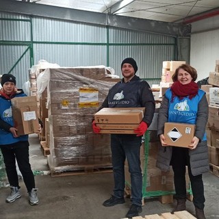 Un camion di aiuti al mese in Ucraina, l'iniziativa di Sant'Egidio e sindacati Un camion di aiuti al mese in Ucraina, l'iniziativa di Sant'Egidio e sindacati