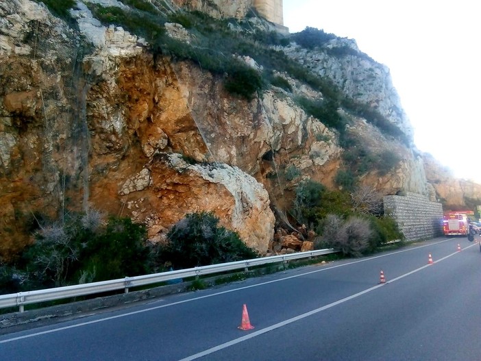 Anas: riaperta in entrambe le direzioni la statale Aurelia a Finale Ligure