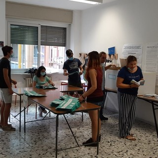 Stop al voto: Comunali, nel genovese affluenza al 60% Stop al voto: Comunali, nel genovese affluenza al 60%