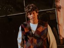 Albe arriva sul palco del Balena Festival: “Nella vita mi basta fare quel che mi piace, con le persone giuste attorno”