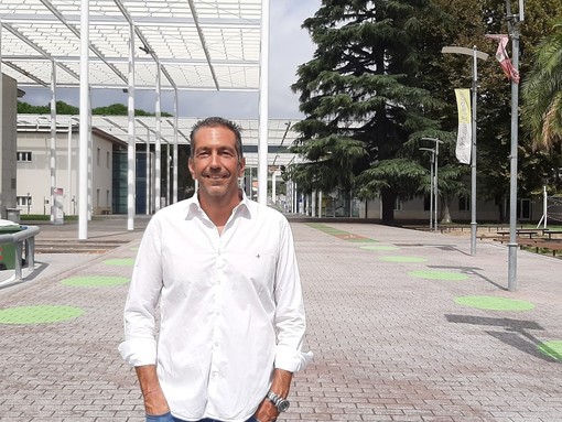 Piano vaccinale, Arboscello (PD): "Inefficienza della Regione drammatica, Toti chieda l'aiuto del governo"