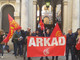 Continua la protesta dei lavoratori della Arkad contro la chiusura il 1° aprile della sede genovese
