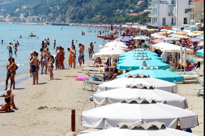Concessioni balneari, Legambiente e il Touring Club plaudono alla sentenza del Consiglio di Stato: "Ora accelerare su sostenibilità e qualità"