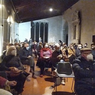 Movida, l'assemblea dei comitati: "Troppi locali, chiusura anticipata e delocalizzazione, o saremo pronti a denunciare" (FOTO e VIDEO)