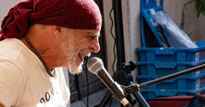 È morto Aldo Ascolese, la voce genovese che ha raccontato la città attraverso la musica È morto Aldo Ascolese, la voce genovese che ha raccontato la città attraverso la musica