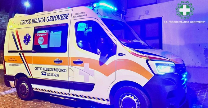 Notte di follia alla Commenda: 29enne attraversa il falò e si ustiona, uomo tenta di bloccare i soccorsi Notte di follia alla Commenda: 29enne attraversa il falò e si ustiona, uomo tenta di bloccare i soccorsi