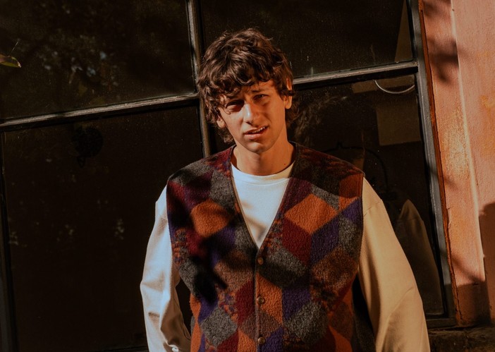 Albe arriva sul palco del Balena Festival: “Nella vita mi basta fare quel che mi piace, con le persone giuste attorno” Albe arriva sul palco del Balena Festival: “Nella vita mi basta fare quel che mi piace, con le persone giuste attorno”