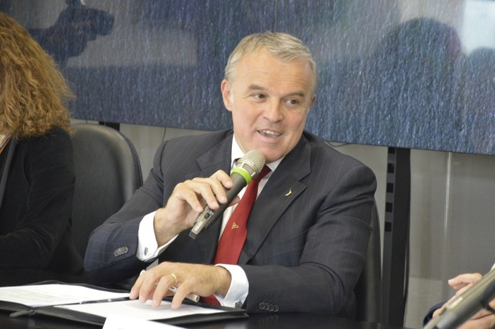 Benveduti sul tavolo al Mise per la vertenza Bombardier: "Il ministero si attivi per far rispettare le promesSe fatte" Benveduti sul tavolo al Mise per la vertenza Bombardier: "Il ministero si attivi per far rispettare le promesSe fatte"