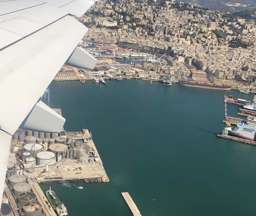 Aeroporto, domenica prossima debutta il primo gigante: l’aereo classe A220