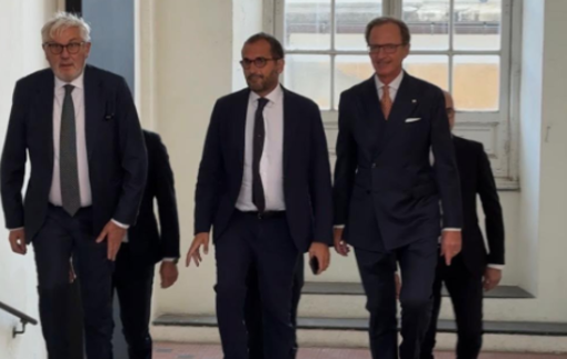 Sanità, a Genova il confronto nazionale sul valore dei farmaci innovativi Sanità, a Genova il confronto nazionale sul valore dei farmaci innovativi