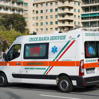 Ambulanze bloccate al Pronto Soccorso del Galliera per mancanza di letti, Carrubba: "Situazione non più procrastinabile"