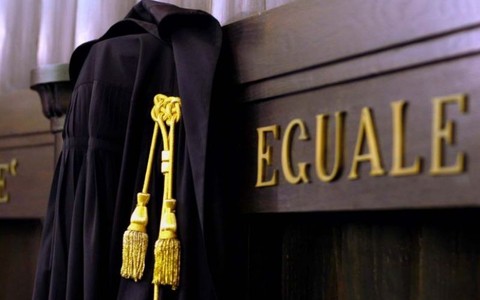 Uccise la moglie e ne simulò il suicidio, pena ridotta in appello per Ahmed Mustak