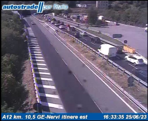 Autostrade, ancora code: 7 chilometri in A12 in direzione Genova
