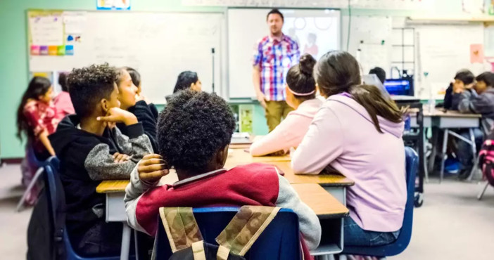 Minori stranieri non accompagnati, Genova attende tavolo urgente del governo sull'istruzione e incremento risorse