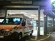 Piazza Tommaseo, ubriaco e senza casco finisce contro un’auto parcheggiata: 49enne al San Martino