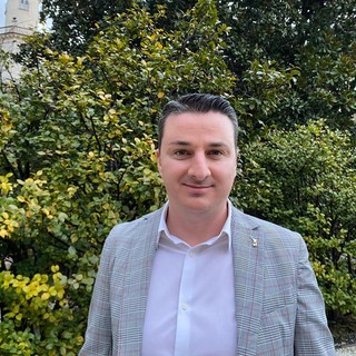 Voltri, Ariotti (Lega): "Stazione invasa da cumuli di sporcizia, fermiamo il degrado"