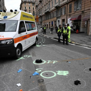 Studente investito da ambulanza, l'autista indagato per lesioni stradali colpose Studente investito da ambulanza, l'autista indagato per lesioni stradali colpose