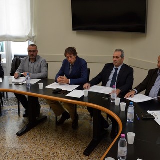 Crisi del settore edile in Liguria: sindacati e associazioni datoriali lanciano nuovo allarme