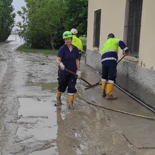 Alluvione Emilia Romagna, la protezione civile ligure sul posto: &quot;Qui si prova ad andare avanti, ma molti sono senza casa&quot; (foto e video)