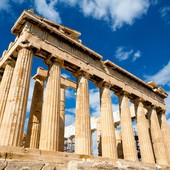 Riabbracciare lo studio del greco antico anche da adulti: la bella iniziativa di una docente