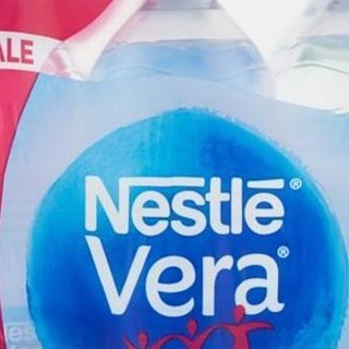 Acqua Nestlé Vera ritirata dal mercato perché contaminata: l’allerta dal Ministero della salute