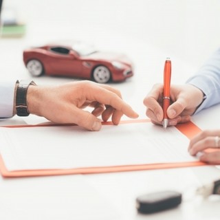 Neopatentati: consigli e soluzioni per risparmiare sull’assicurazione auto