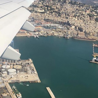 Aeroporto, domenica prossima debutta il primo gigante: l’aereo classe A220