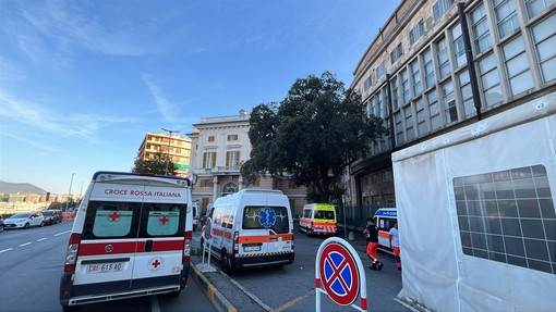 Pronto soccorso intasati, la denuncia di Giordano (M5S): "Basta slogan, dalla Regione serve responsabilità" Pronto soccorso intasati, la denuncia di Giordano (M5S): "Basta slogan, dalla Regione serve responsabilità"