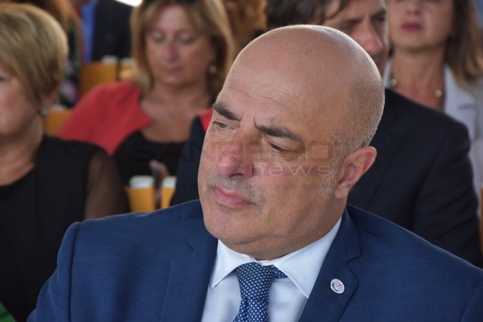 Coronavirus: sottoscritto l'accordo per l'erogazione dei bonus assunzionali alle imprese del turismo per il sostegno e la formazione dei lavoratori Coronavirus: sottoscritto l'accordo per l'erogazione dei bonus assunzionali alle imprese del turismo per il sostegno e la formazione dei lavoratori