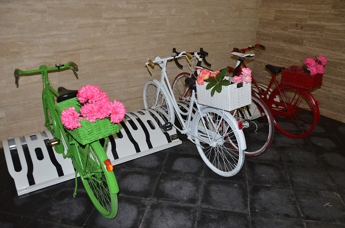 Nuovo parcheggio dedicato alle biciclette a Tursi per i dipendenti comunali