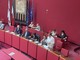 Lettera ai Civ, scoppia il caso in Consiglio Comunale. Beghin: “Obiettivo tutelare i negozianti dalla propaganda politica” ma è bufera