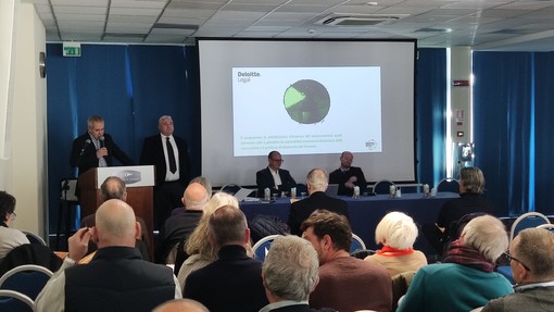 I balneari liguri terrorizzati dallo spettro Bolkestein: "La politica italiana dimostri la sua capacità decisionale" (FOTO e VIDEO) I balneari liguri terrorizzati dallo spettro Bolkestein: "La politica italiana dimostri la sua capacità decisionale" (FOTO e VIDEO)