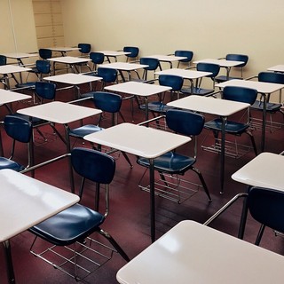 Edilizia scolastica, Recco: indagini preventive per eliminare il rischio del distacco degli intonaci